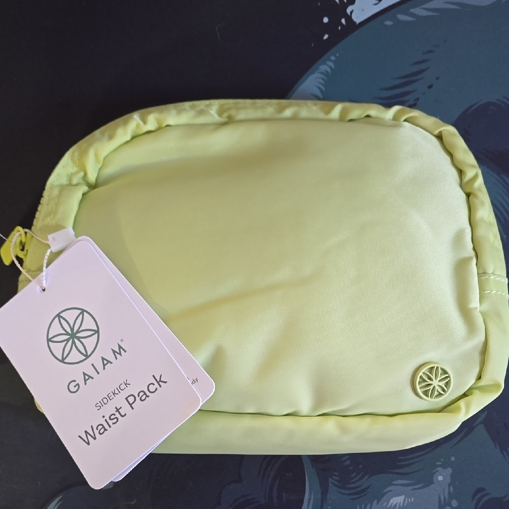 Gaiam greenWaist Pack